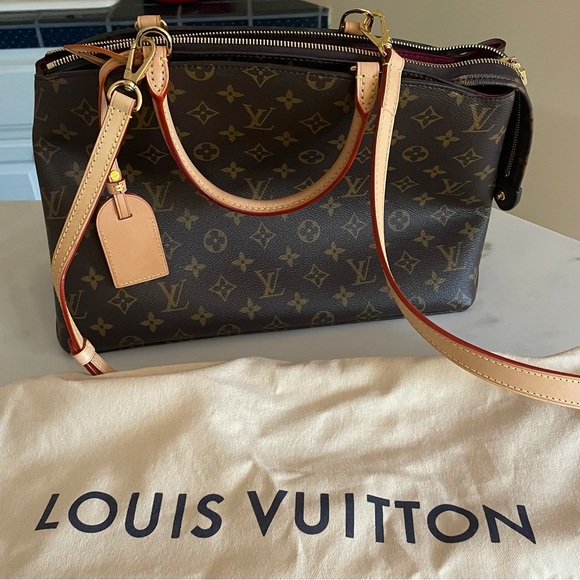 AUTHENTIC,brand new, NEVER used Louis Vuitton satchel handbag. It’s beautiful! - Picture 2 of 6